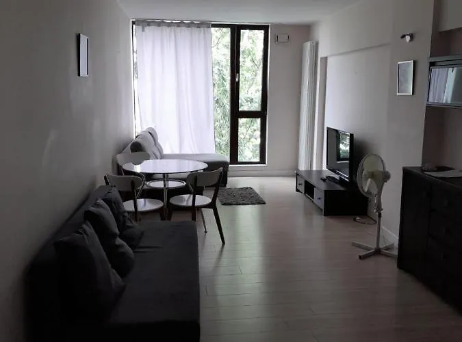 Grojecka 194 - Cozy By Homeprime وارسو