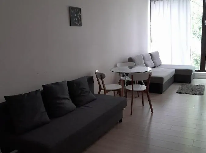 Grojecka 194 - Cozy By Homeprime شقة