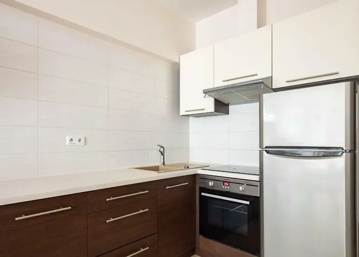 Grojecka 194 - Cozy By Homeprime وارسو