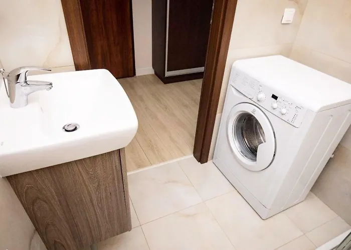 Grojecka 194 - Cozy By Homeprime