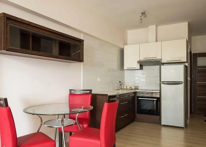 Grojecka 194 - Cozy By Homeprime * وارسو